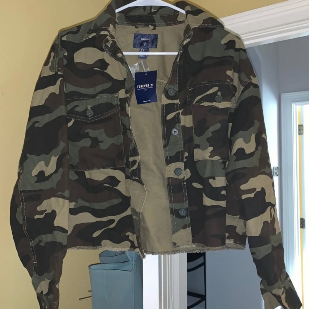 Forever 21 camo jacket